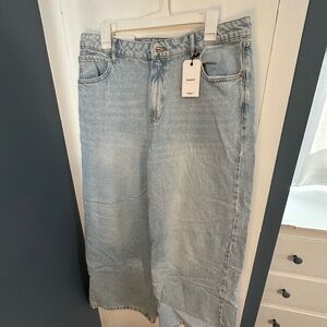 Light Blue Denim Jeans - Baggy